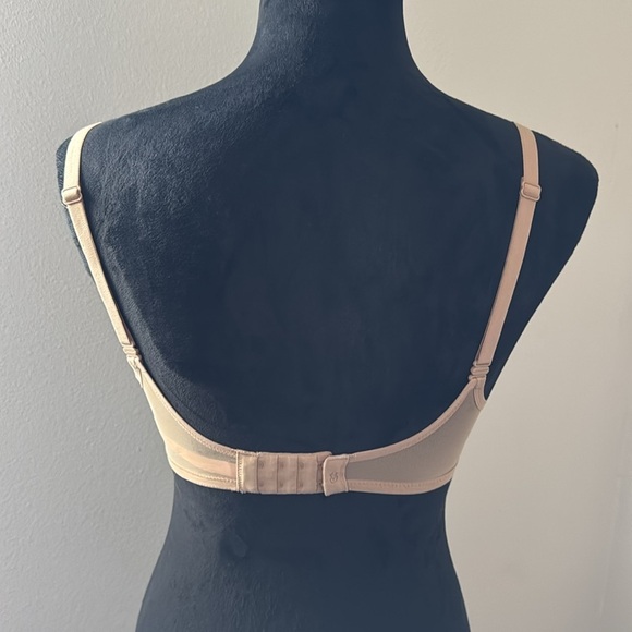 Victoria’s Secret Body by Victoria unlined Demi wired mesh nude bra Sz 32DD - Picture 3 of 6